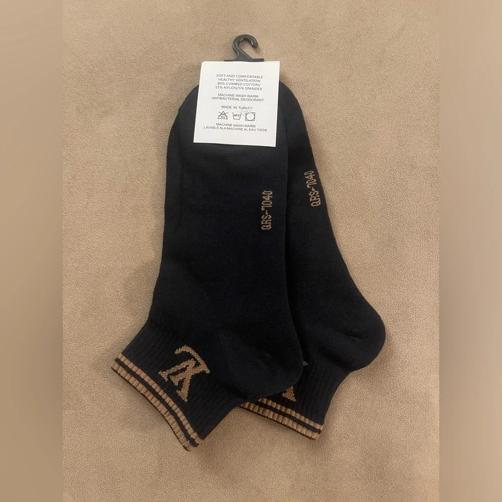 Designer Socks 🧦 🧦 - Picture 9 of 11